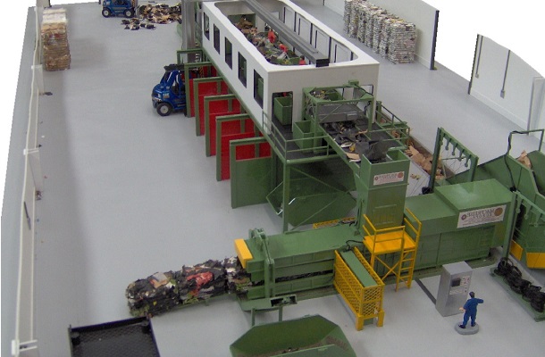 modello plastico impianto trattamento industriale riciclaggio